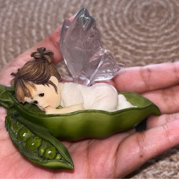 My Little Kitchen Fairies "My Little Sweet Pea Fairie" 2001 Enesco #102542 - Picture 8 of 8